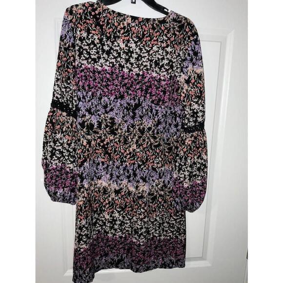 Women’s Floral Multicolor Dress Size Medium - Picture 8 of 8